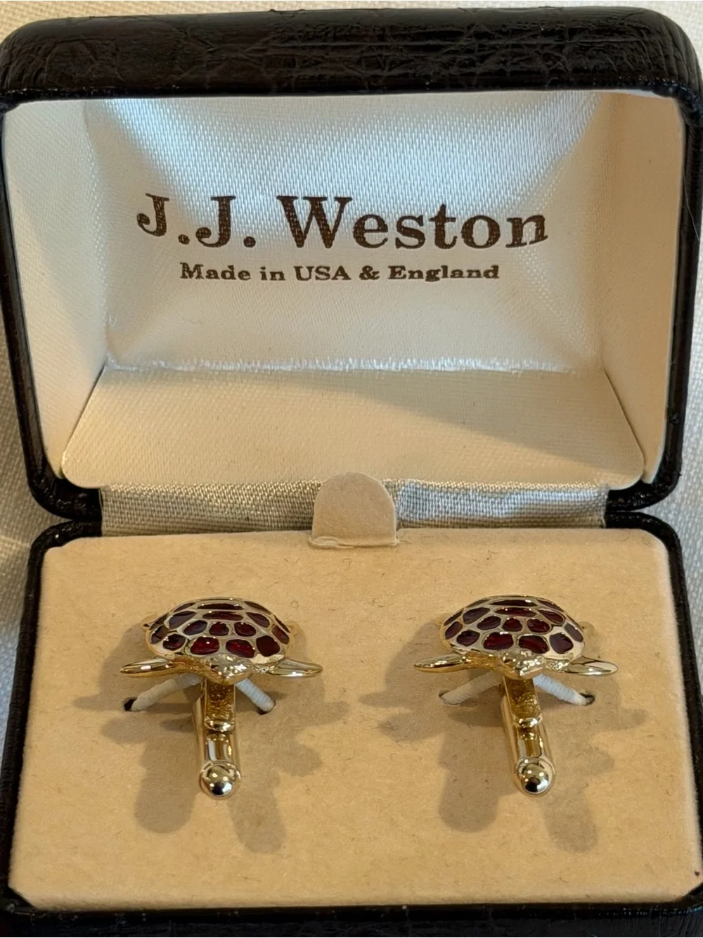 Men’s Gold Plated Turtle Cufflinks with Burgundy Enamel